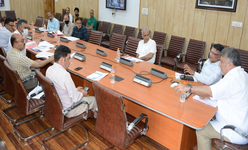 Samoon, Shailendra review progress on construction of new polytechnic colleges